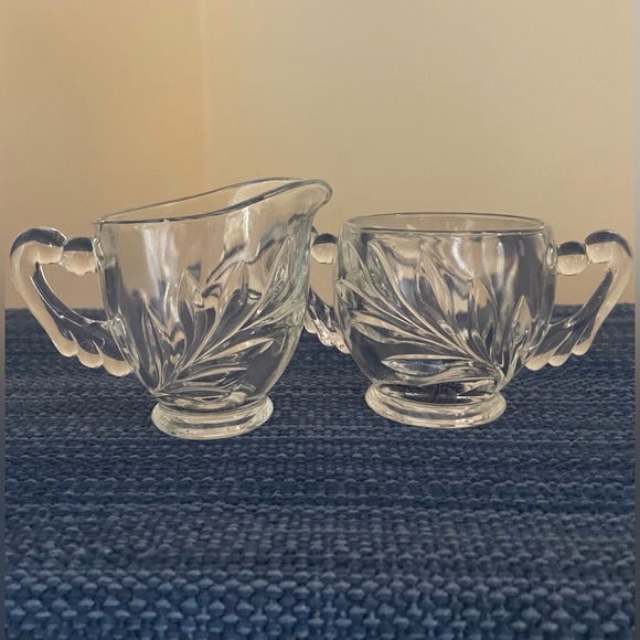 Other - Vintage 1942-1945 Indiana Glass Willow Leaf Pattern Sugar Bowl and Creamer
